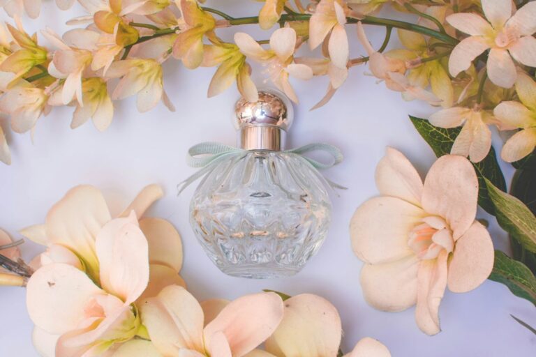 Best fragrances for women perfume bottle with flowers
